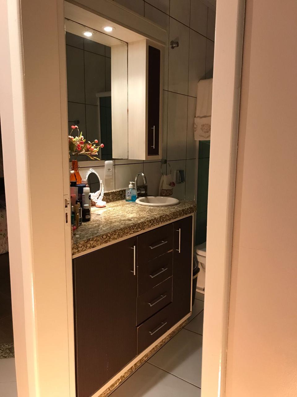 Casa com Excelente Padrão de Acabamento em Bairro Tranquilo  São Joaquim/SC