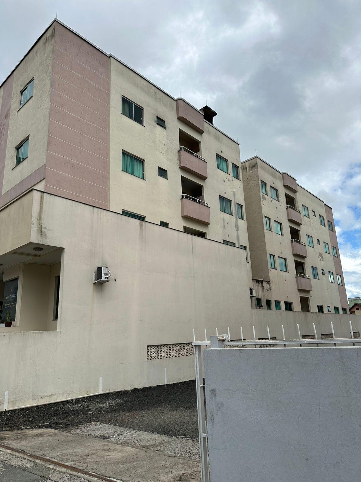 Excelente oportunidade de Apartamento à Venda no Bairro Coral, uma das regiões mais valorizadas e bem localizadas de Lages.