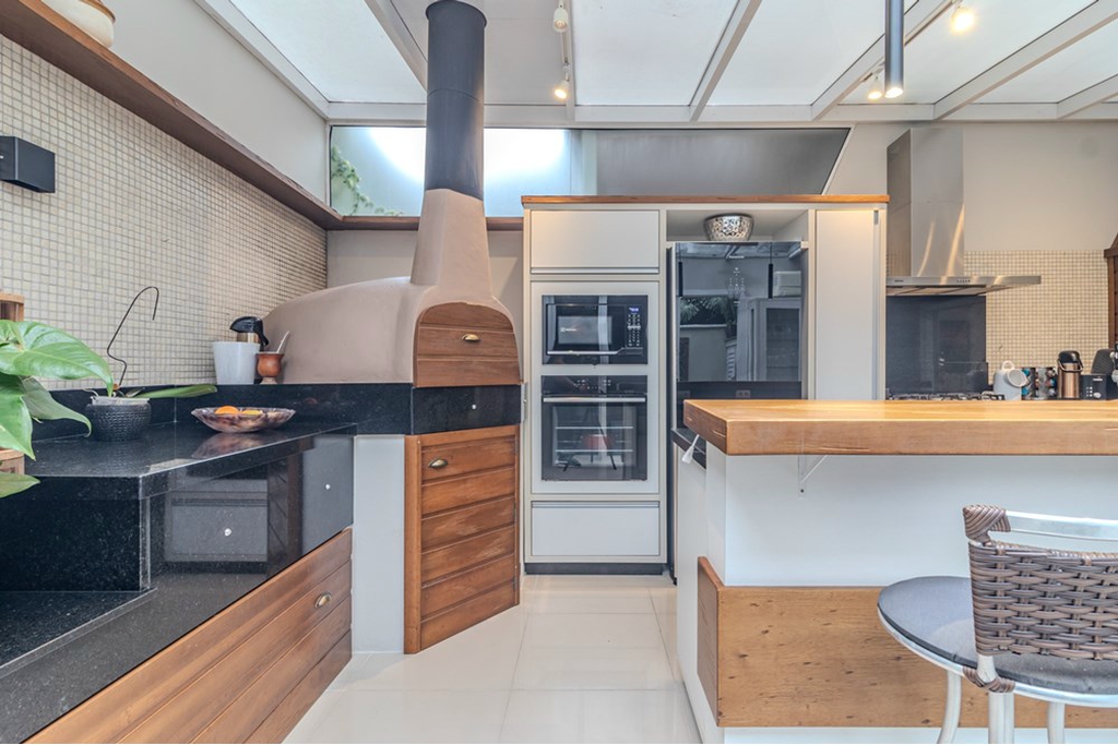 Casa, Rua Doutor Mário Totta, 382