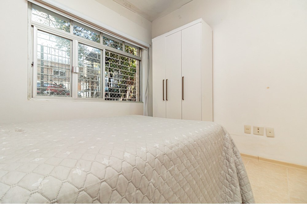 Apartamento, Rua Perpétua Teles, 10