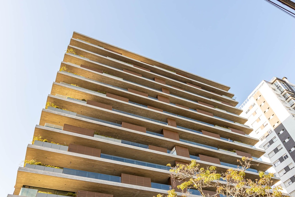 Apartamento, Av João Obino, 303