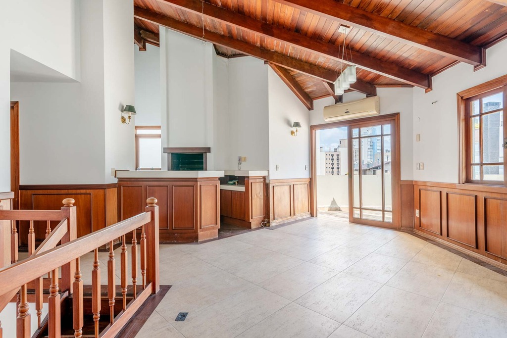 Cobertura, Rua Dr Tauphick Saadi, 255