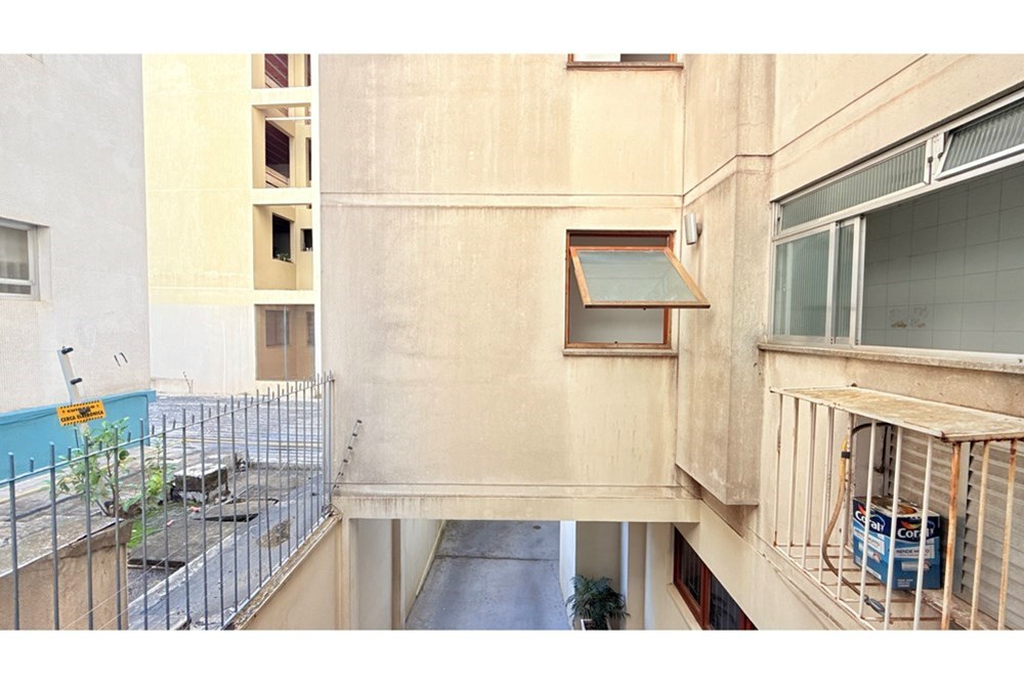 Apartamento, Rua Henrique Dias, 182