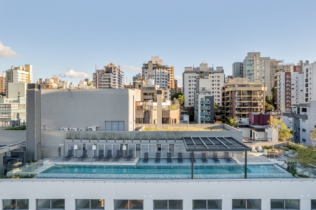 Studio, Rua Silva Jardim, 773