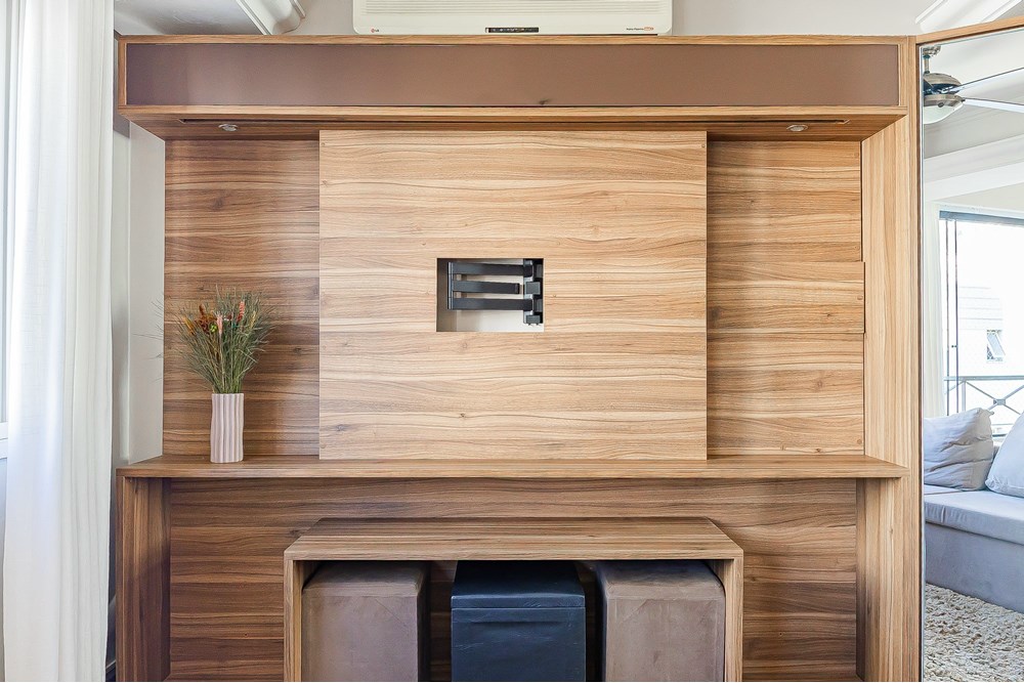 Apartamento, Rua Afonso Taunay, 180