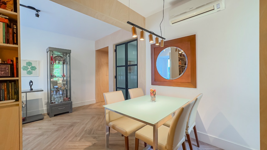 Apartamento, Rua Anita Garibaldi, 1786