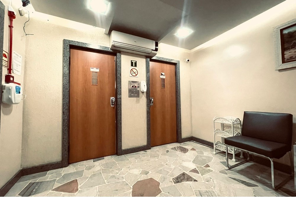 Apartamento, Rua Cel Vicente, 465