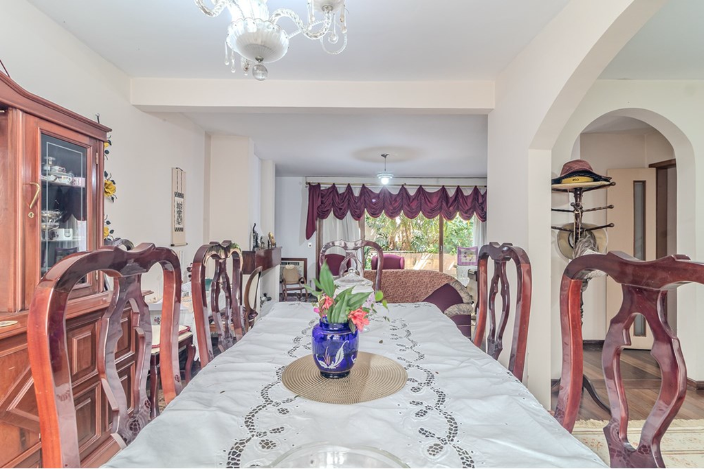 Casa, Rua Araponga, 306