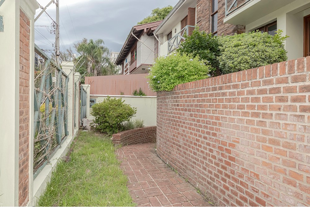 CASA 4D no bairro Boa Vista em Porto Alegre