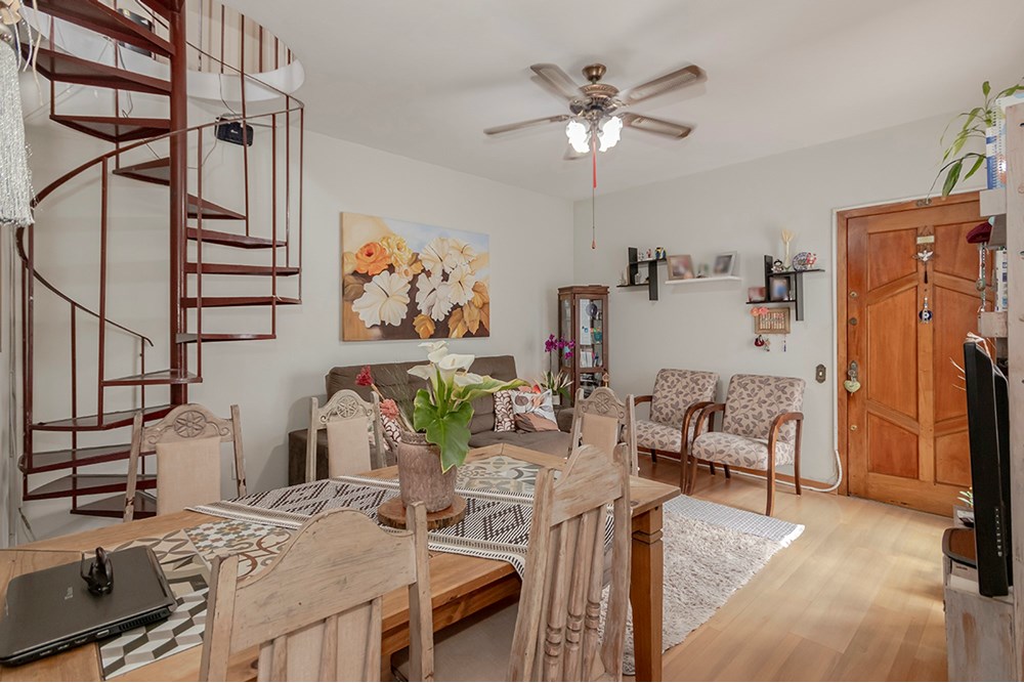 Cobertura Duplex 2D no bairro Jardim Botânico em Porto Alegre