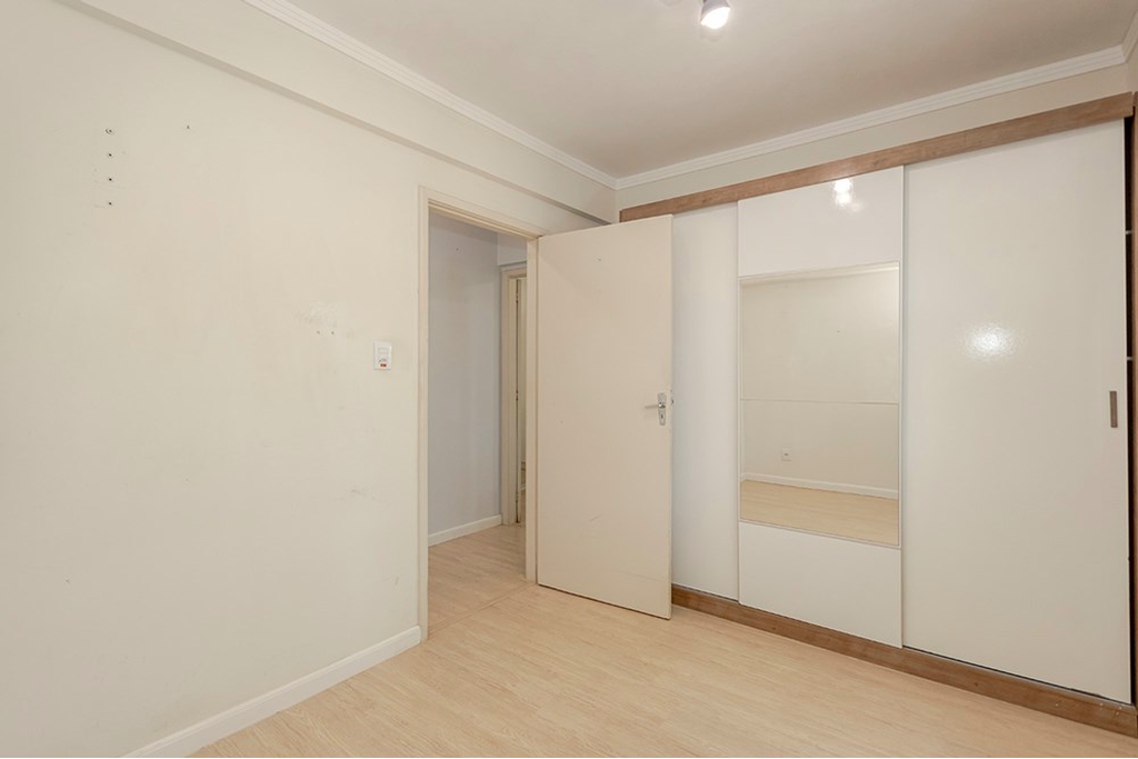 APARTAMENTO 2D no bairro Santana em Porto Alegre