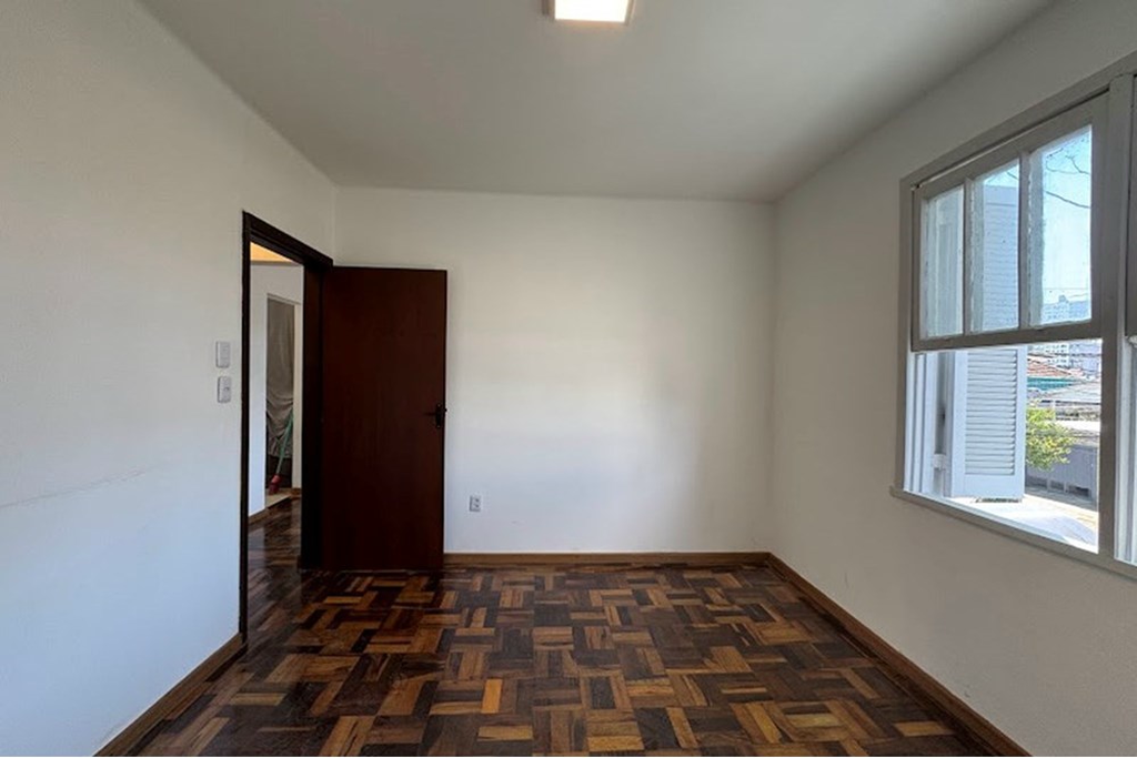 APARTAMENTO 2D no bairro Partenon em Porto Alegre
