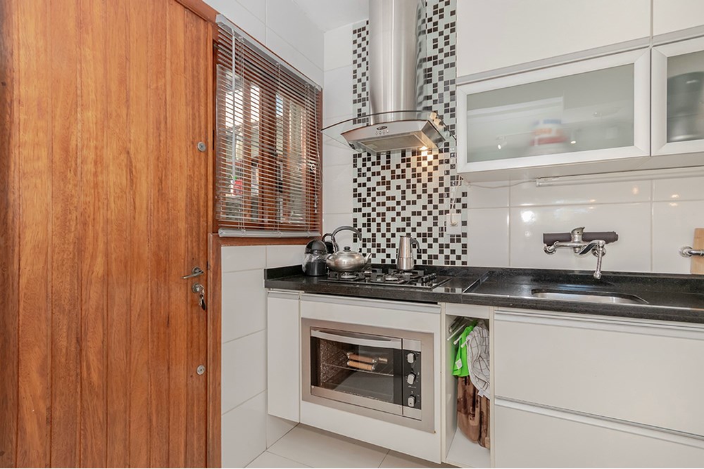 CASA EM CONDOMINIO 3D no bairro Ipanema em Porto Alegre