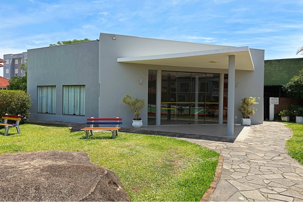 CASA EM CONDOMINIO 3D no bairro Ipanema em Porto Alegre