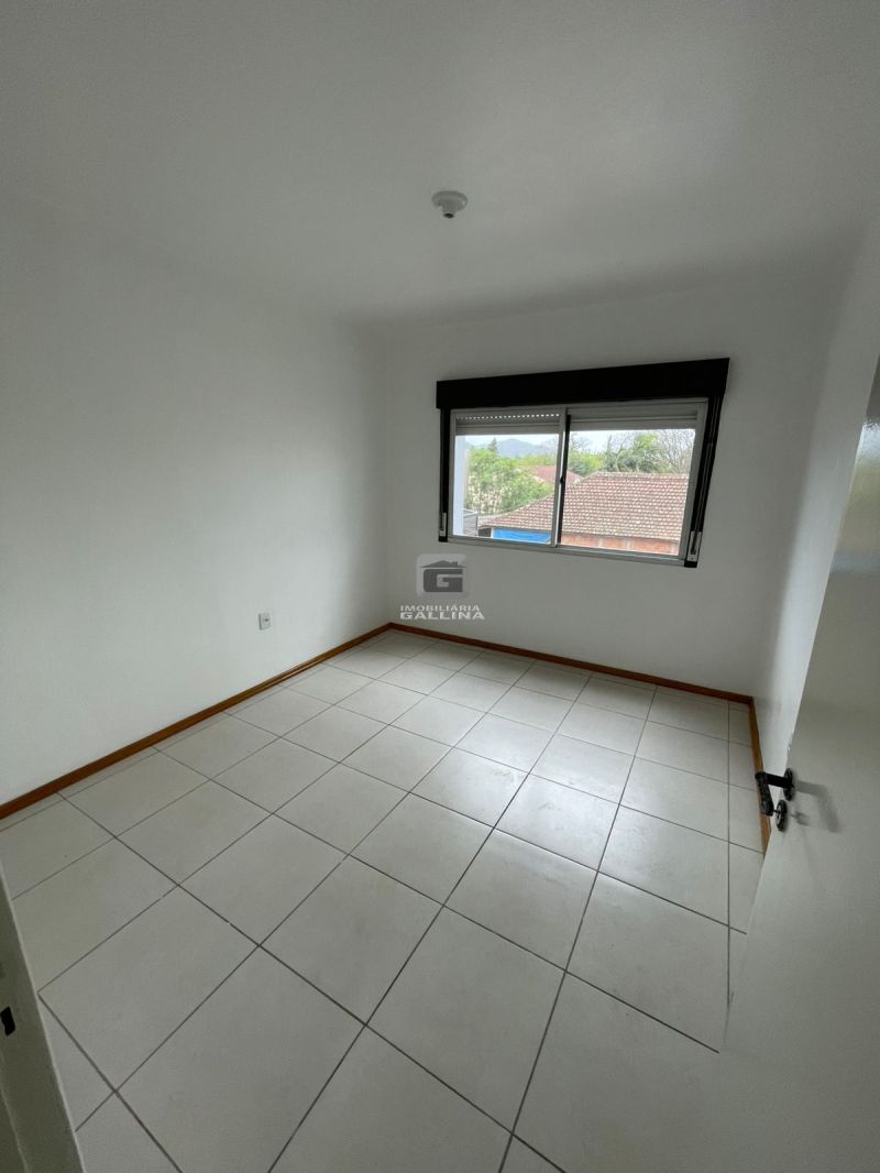 Apto 3 quarto(s)  no bairro CAMOBI em SANTA MARIA