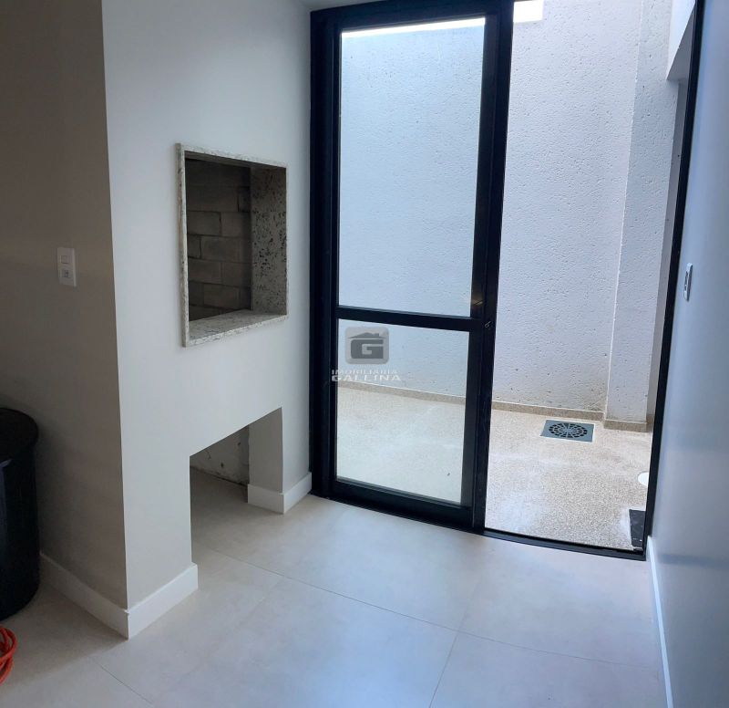 Casa 3 quarto(s)  no bairro CAMOBI em SANTA MARIA