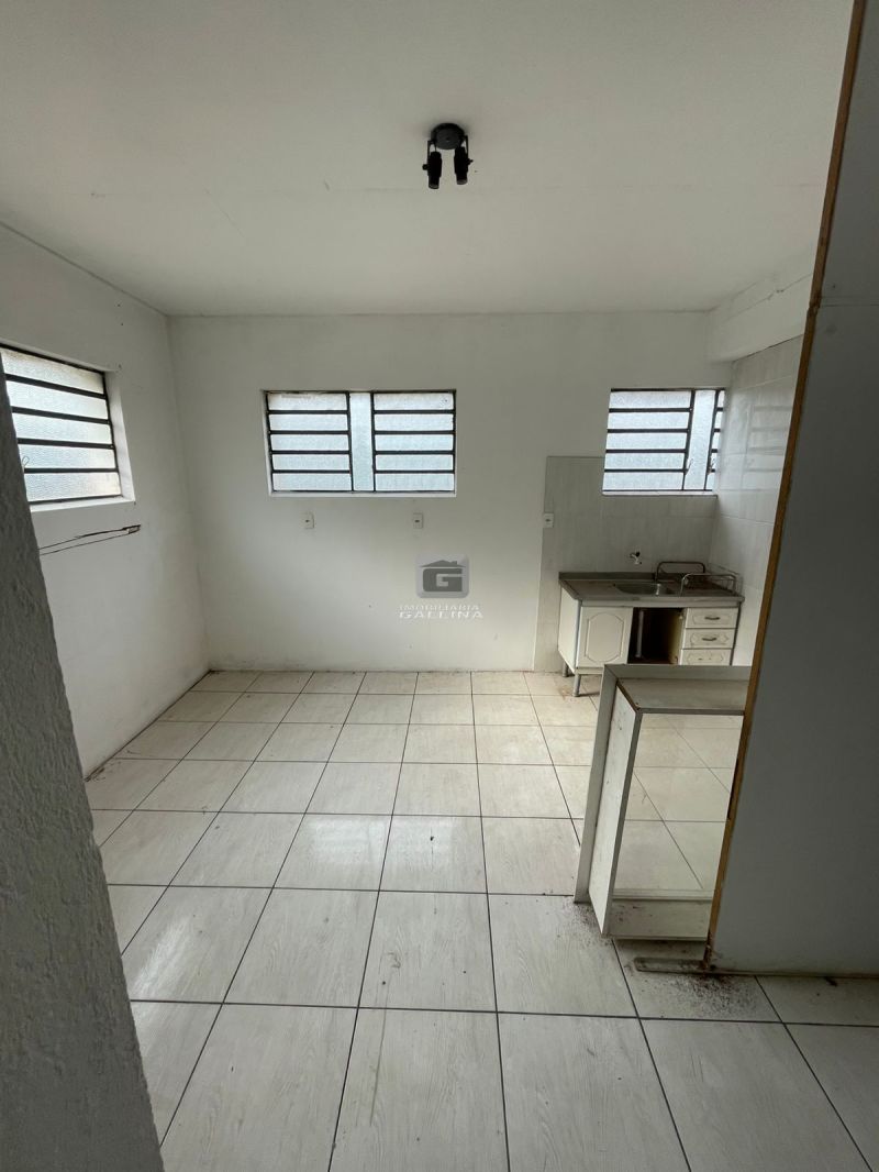 Sala no bairro KM 03 em SANTA MARIA