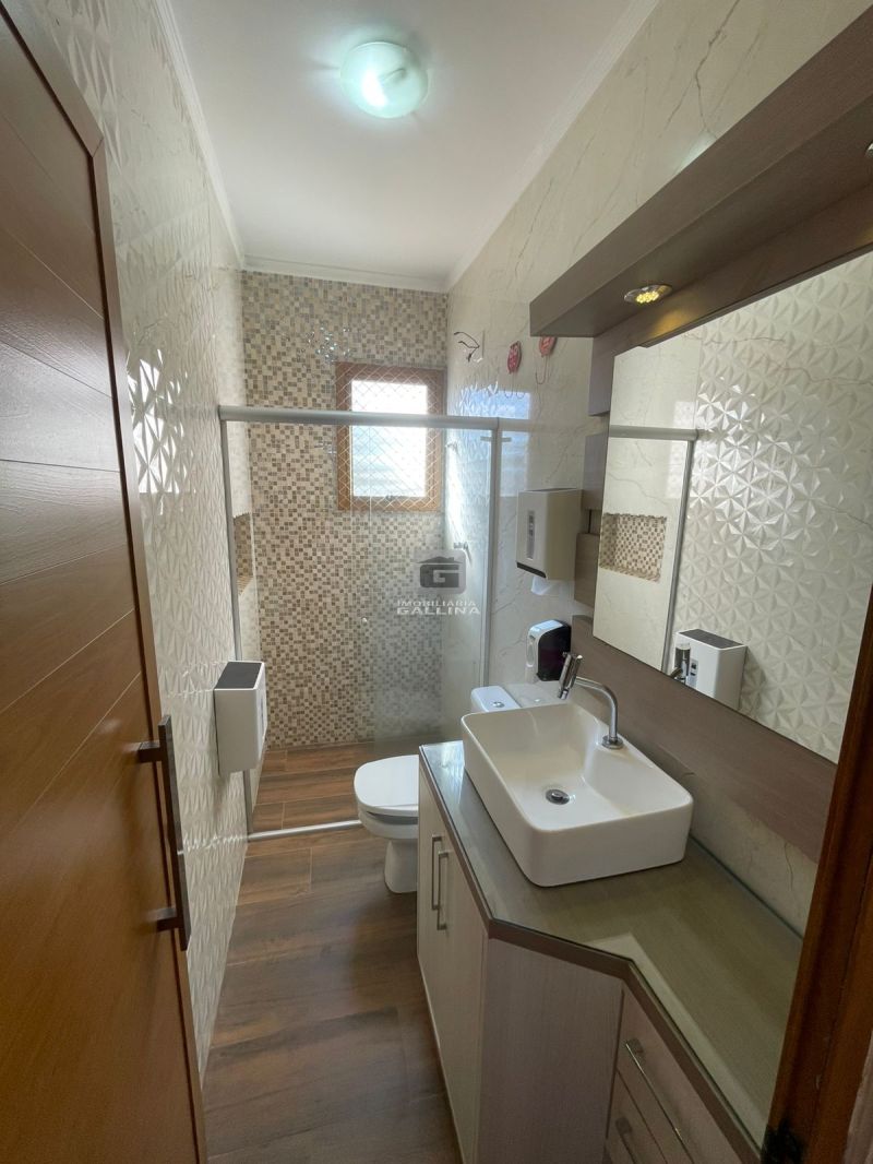 Sala no bairro NOSSA SENHORA DE FATIMA em SANTA MARIA