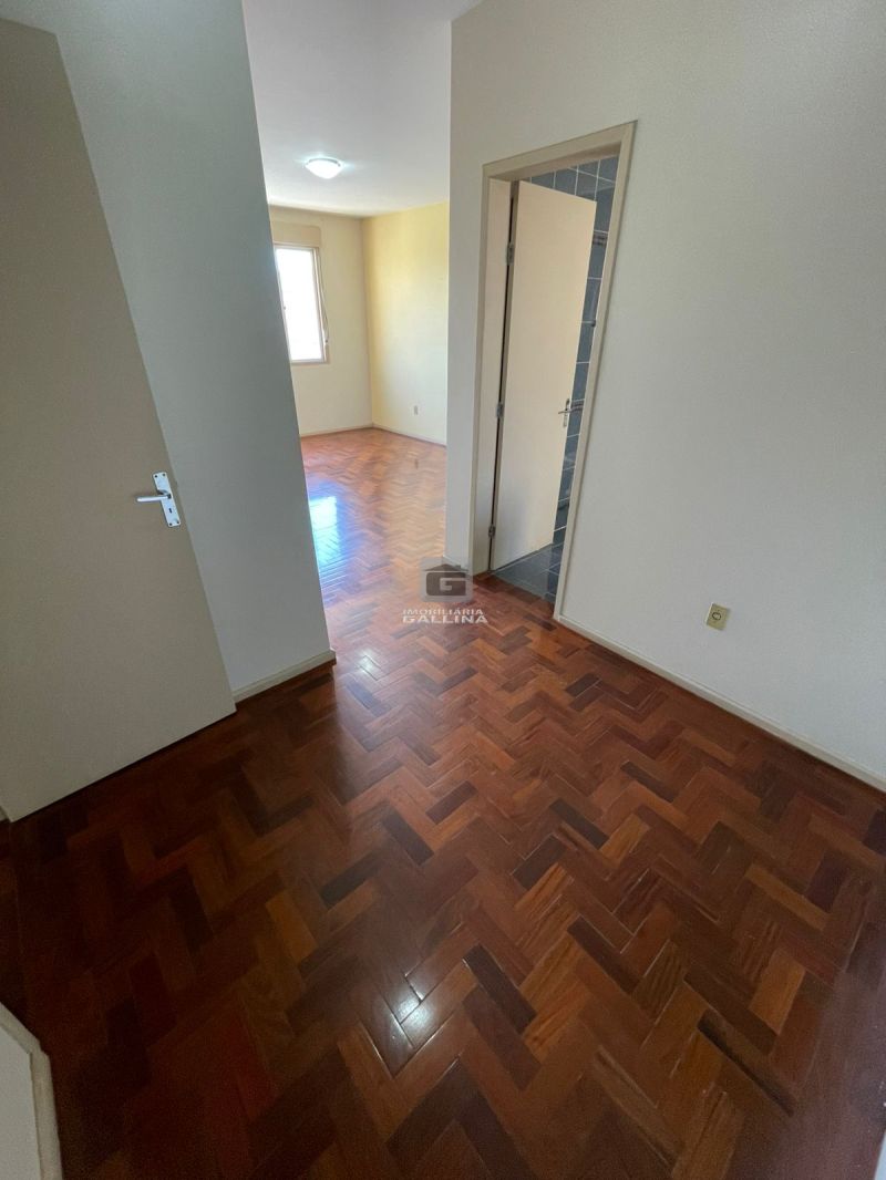 Apto 4 quarto(s)  no bairro CENTRO em SANTA MARIA