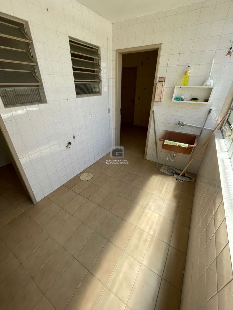 Apto 4 quarto(s)  no bairro CENTRO em SANTA MARIA