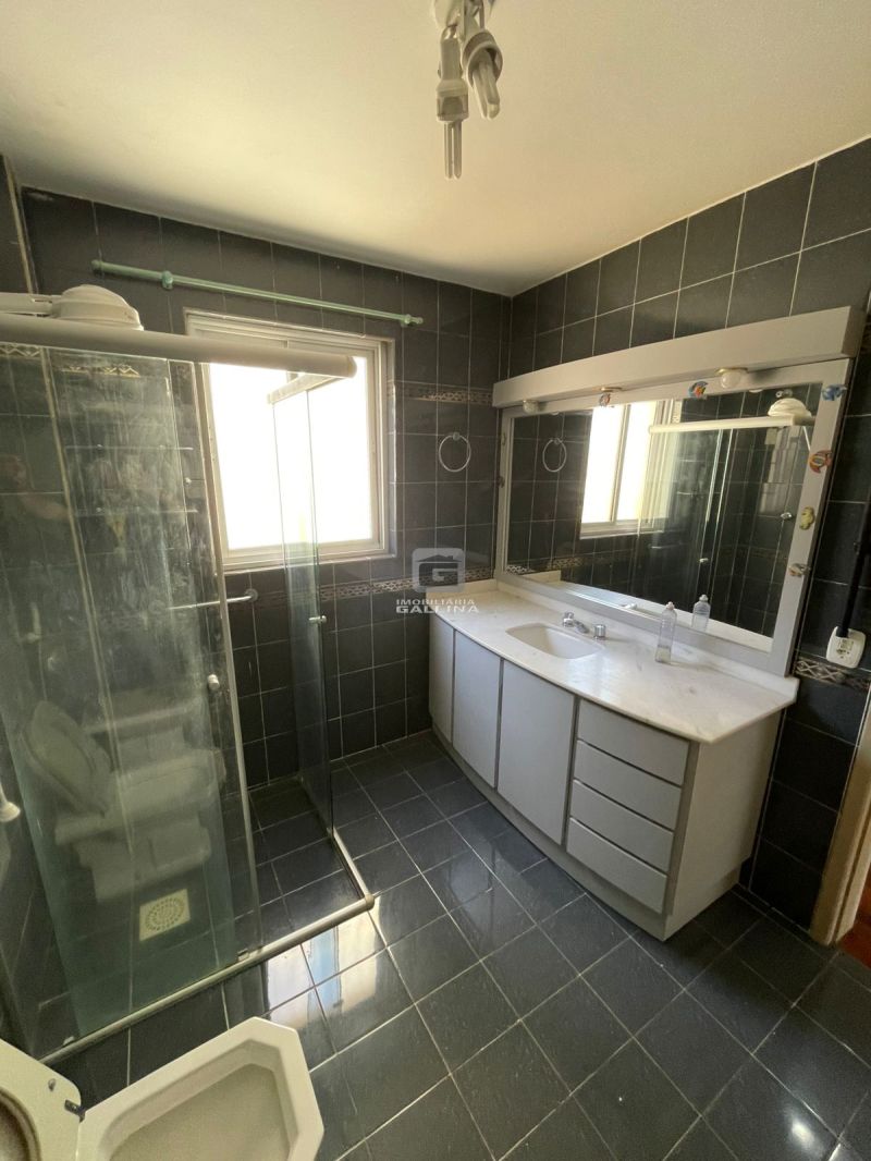 Apto 4 quarto(s)  no bairro CENTRO em SANTA MARIA