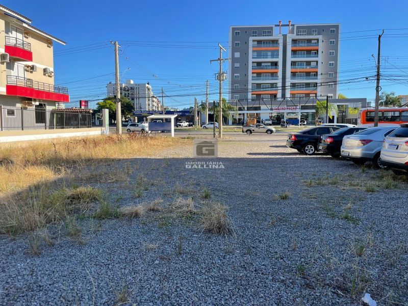 Terreno no bairro CAMOBI em SANTA MARIA
