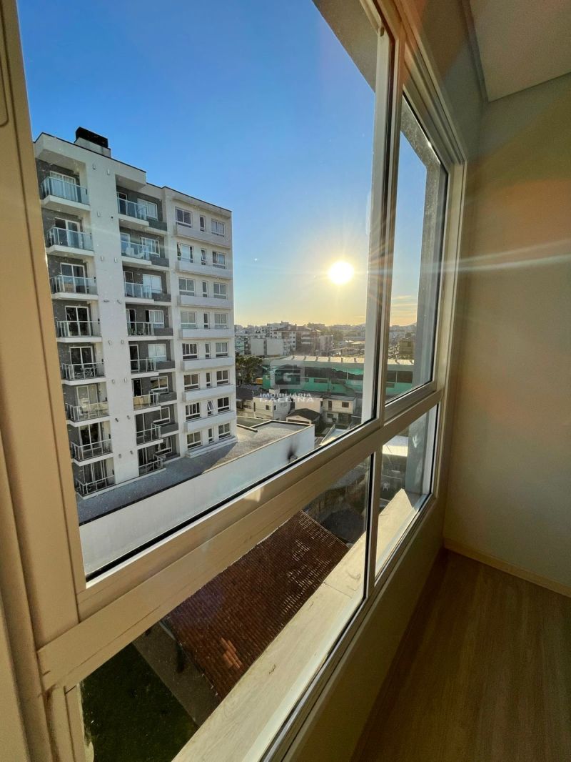 Apto 2 quarto(s)  no bairro CAMOBI em SANTA MARIA