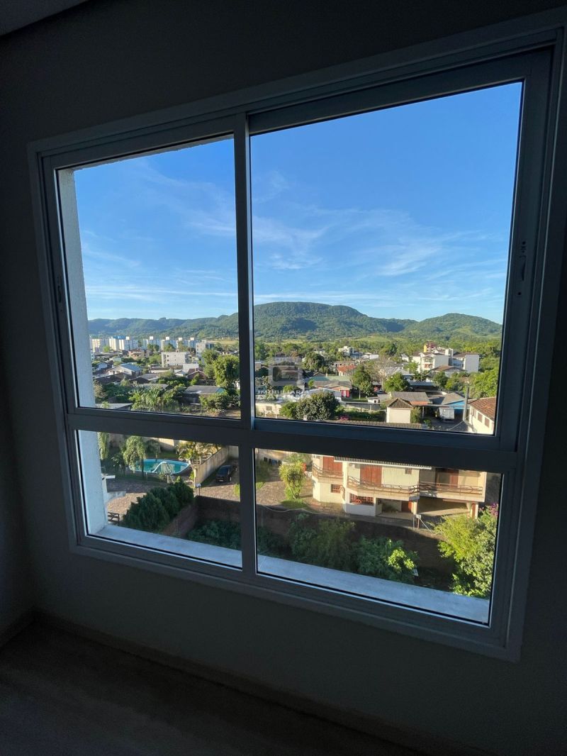 Apto 2 quarto(s)  no bairro CAMOBI em SANTA MARIA