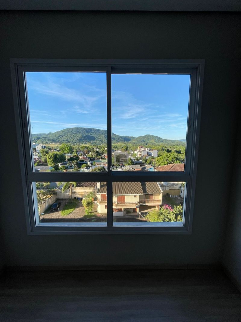 Apto 2 quarto(s)  no bairro CAMOBI em SANTA MARIA