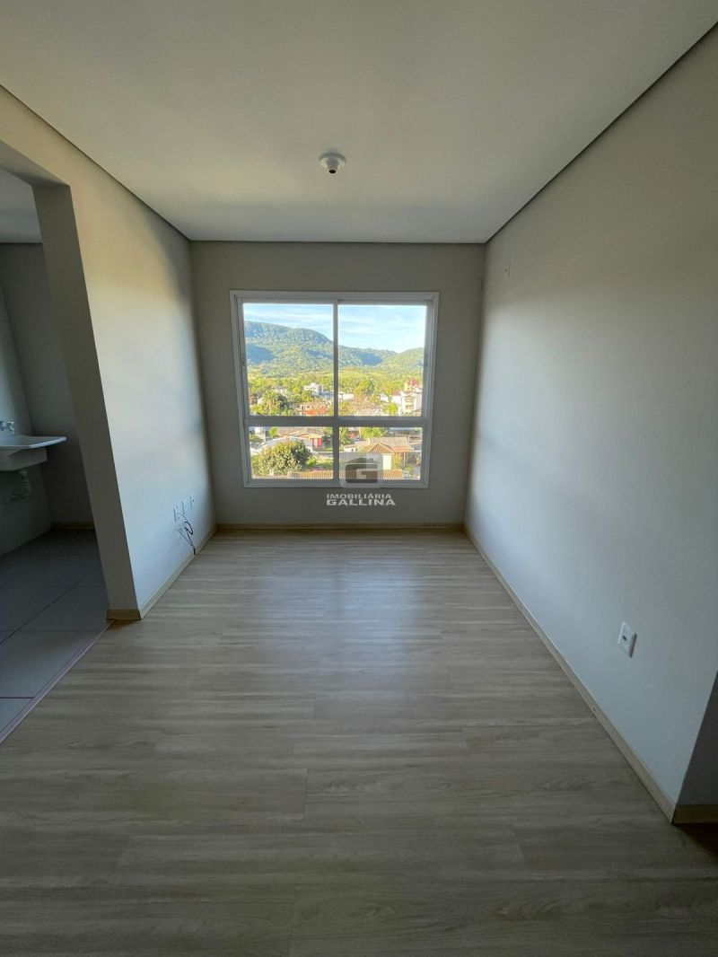 Apto 2 quarto(s)  no bairro CAMOBI em SANTA MARIA