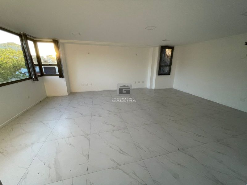 Sala no bairro CAMOBI em SANTA MARIA