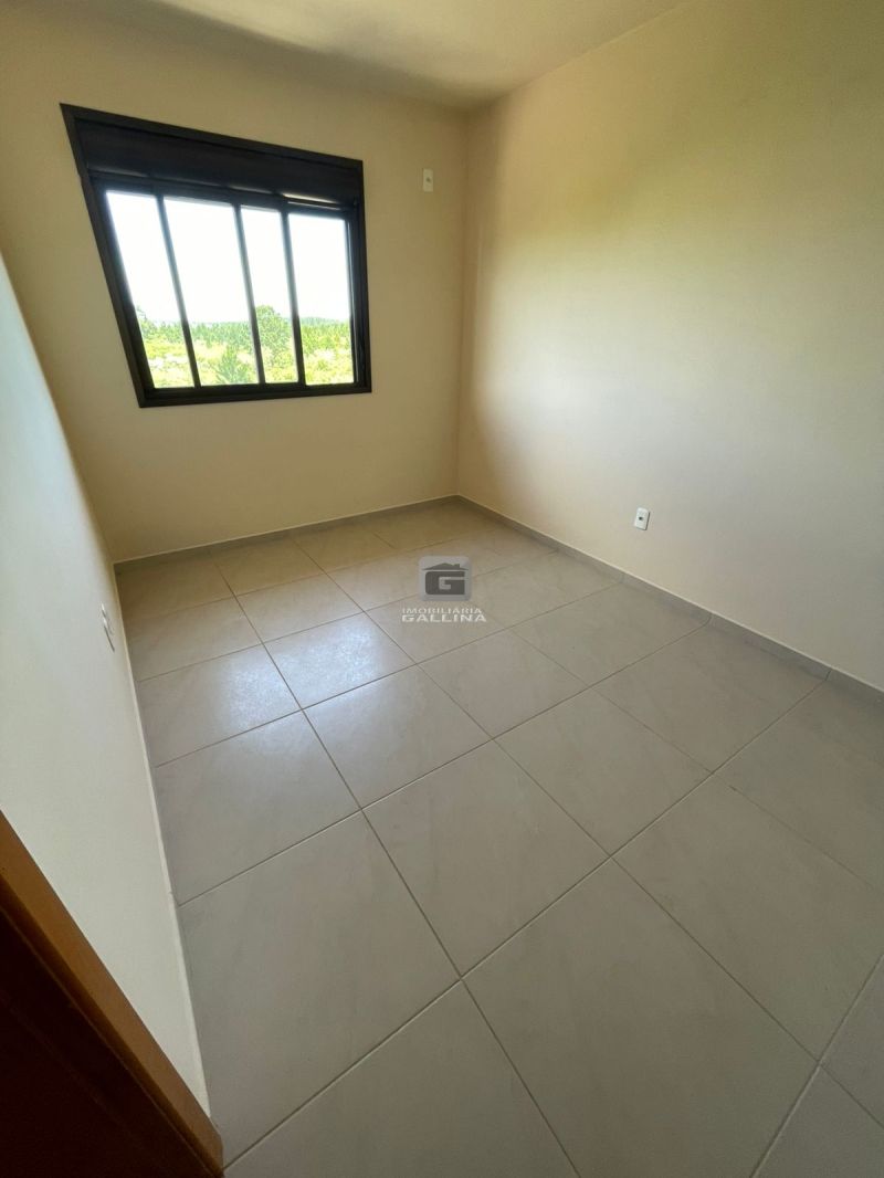 Apto 2 quarto(s)  no bairro CAMOBI em SANTA MARIA