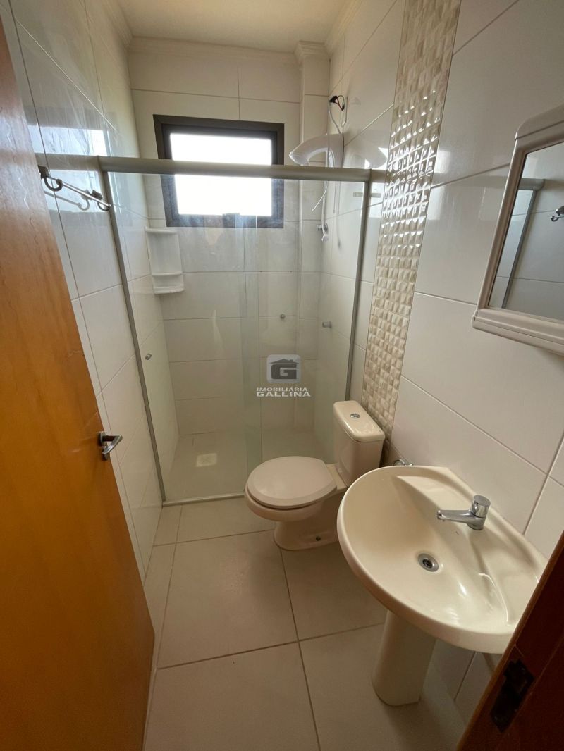 Apto 2 quarto(s)  no bairro CAMOBI em SANTA MARIA