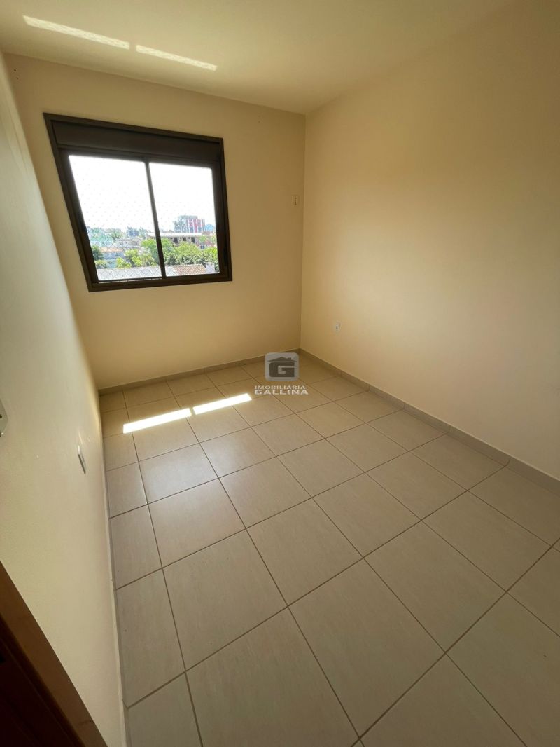 Apto 2 quarto(s)  no bairro CAMOBI em SANTA MARIA