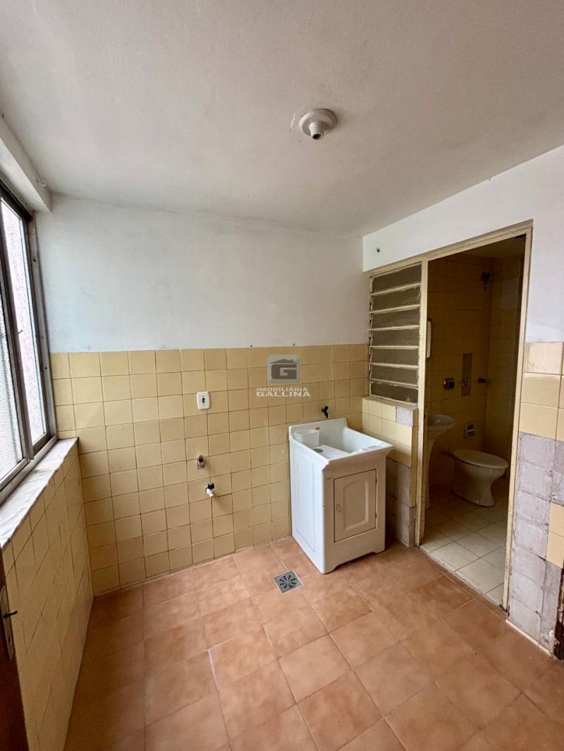 Apto 3 quarto(s)  no bairro DUQUE DE CAXIAS em SANTA MARIA