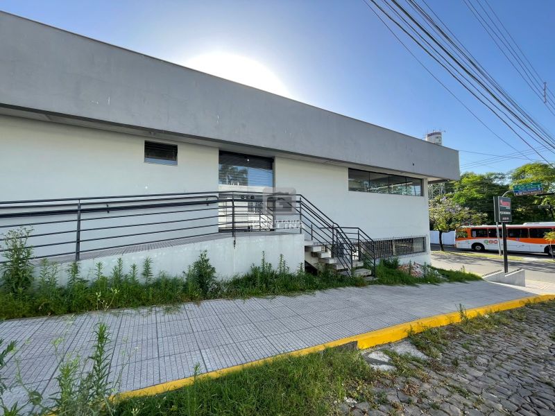 Sala no bairro NOSSA SENHORA DE FATIMA em SANTA MARIA