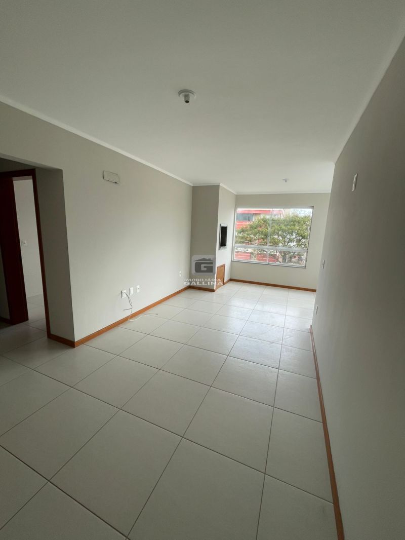Apto 2 quarto(s)  no bairro CAMOBI em SANTA MARIA
