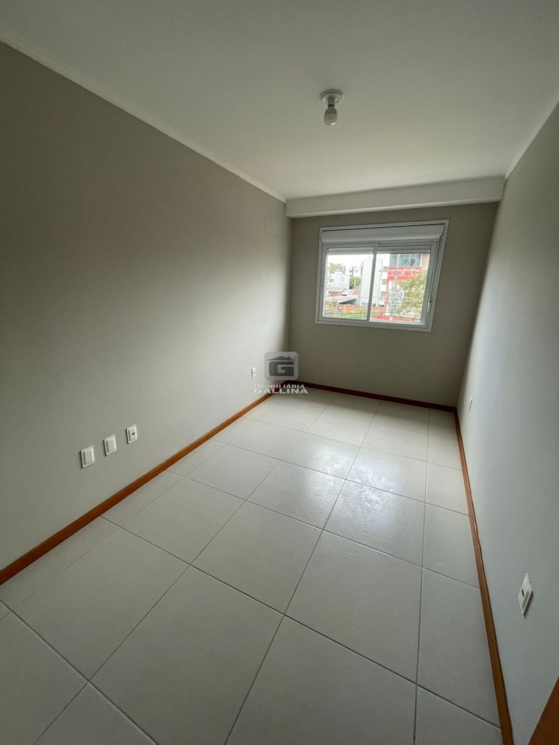 Apto 2 quarto(s)  no bairro CAMOBI em SANTA MARIA