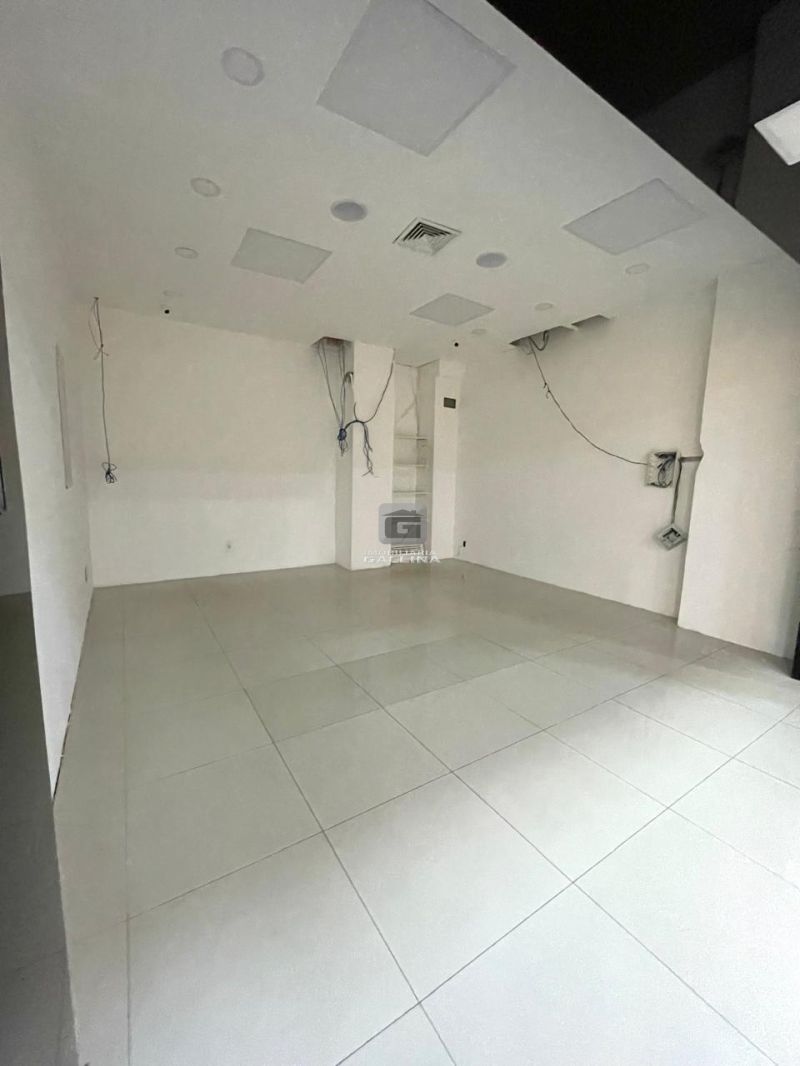 Sala no bairro CENTRO em SANTA MARIA