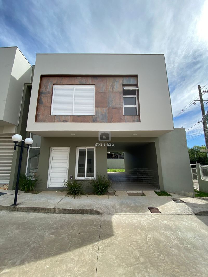 Sobrado 3 quarto(s)  no bairro Dicono Joo Luiz Pozzobon em SANTA MARIA