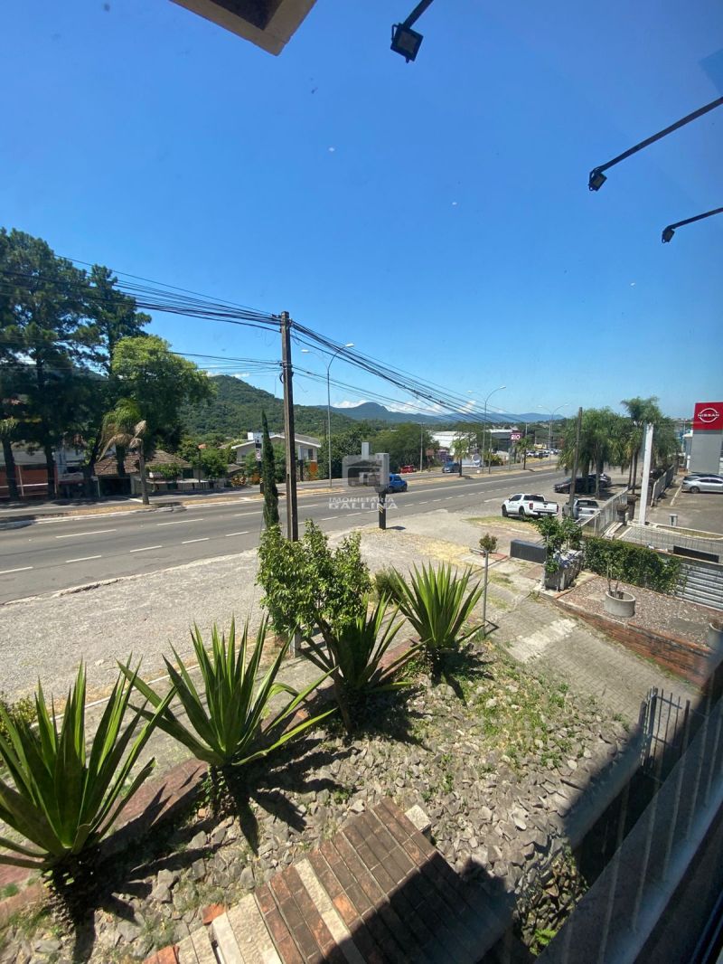 Loja no bairro KM 3 em SANTA MARIA