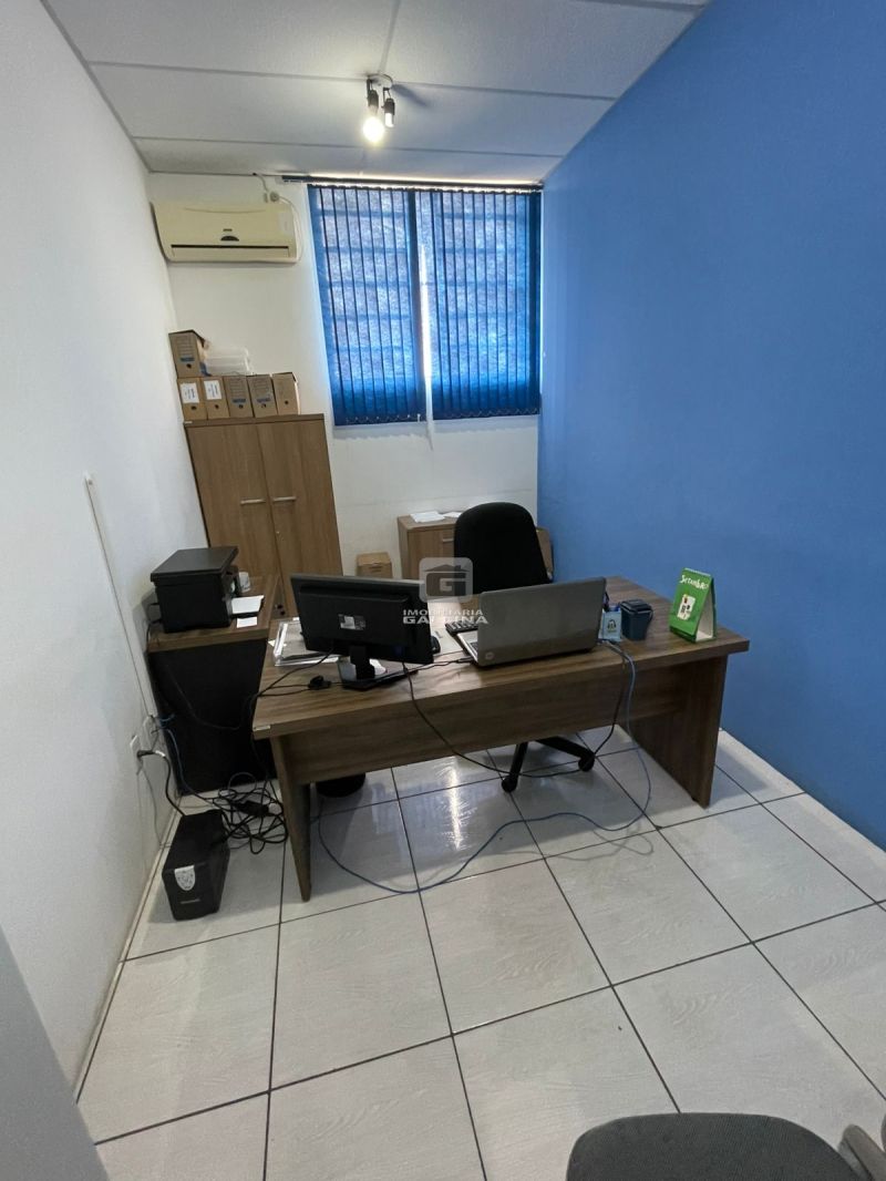 Sala no bairro KM 03 em SANTA MARIA