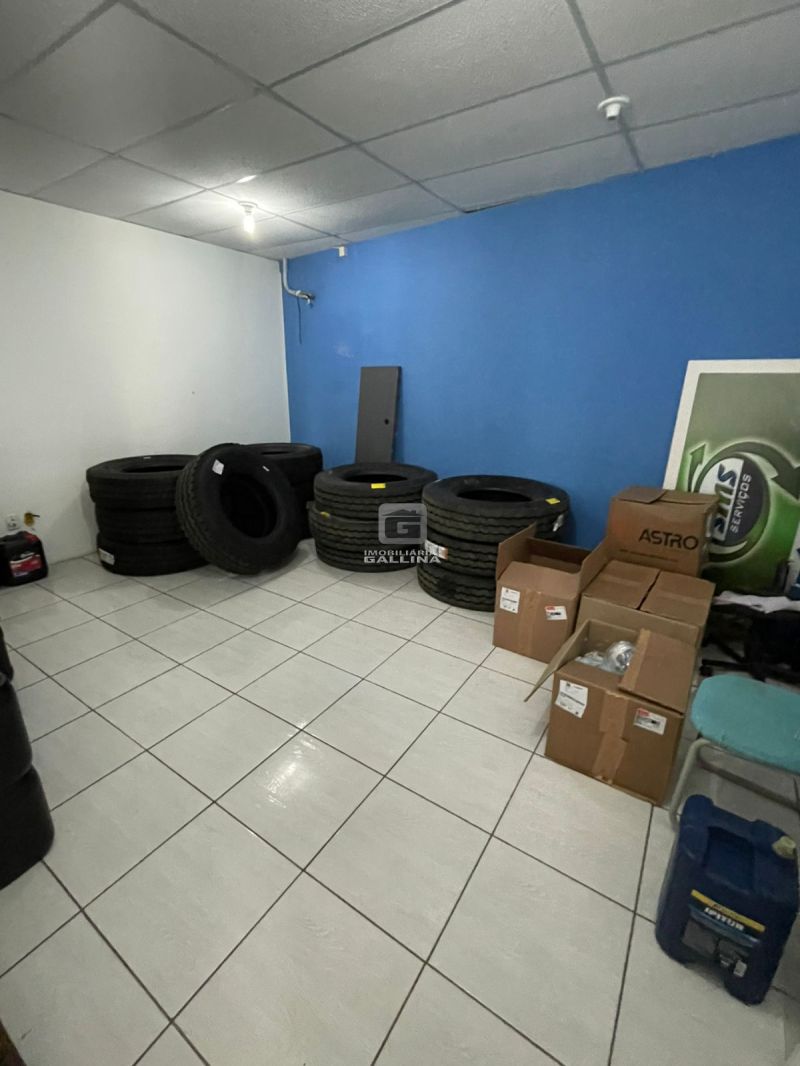Sala no bairro KM 03 em SANTA MARIA