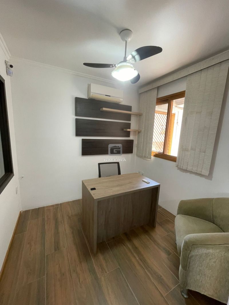 Sala no bairro NOSSA SENHORA DE FATIMA em SANTA MARIA