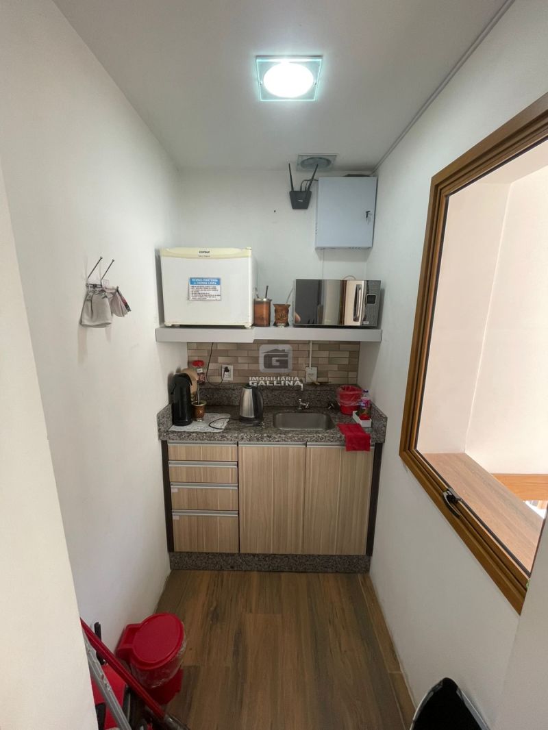 Sala no bairro NOSSA SENHORA DE FATIMA em SANTA MARIA