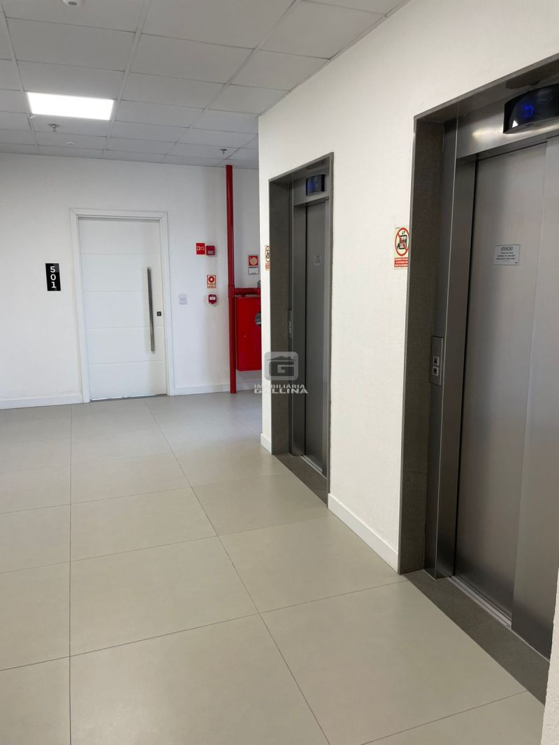 Sala no bairro CENTRO em SANTA MARIA