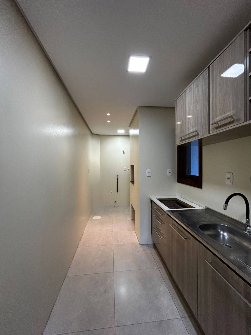 APARTAMENTO 2 DORMITTIOS - LOGRADOURO