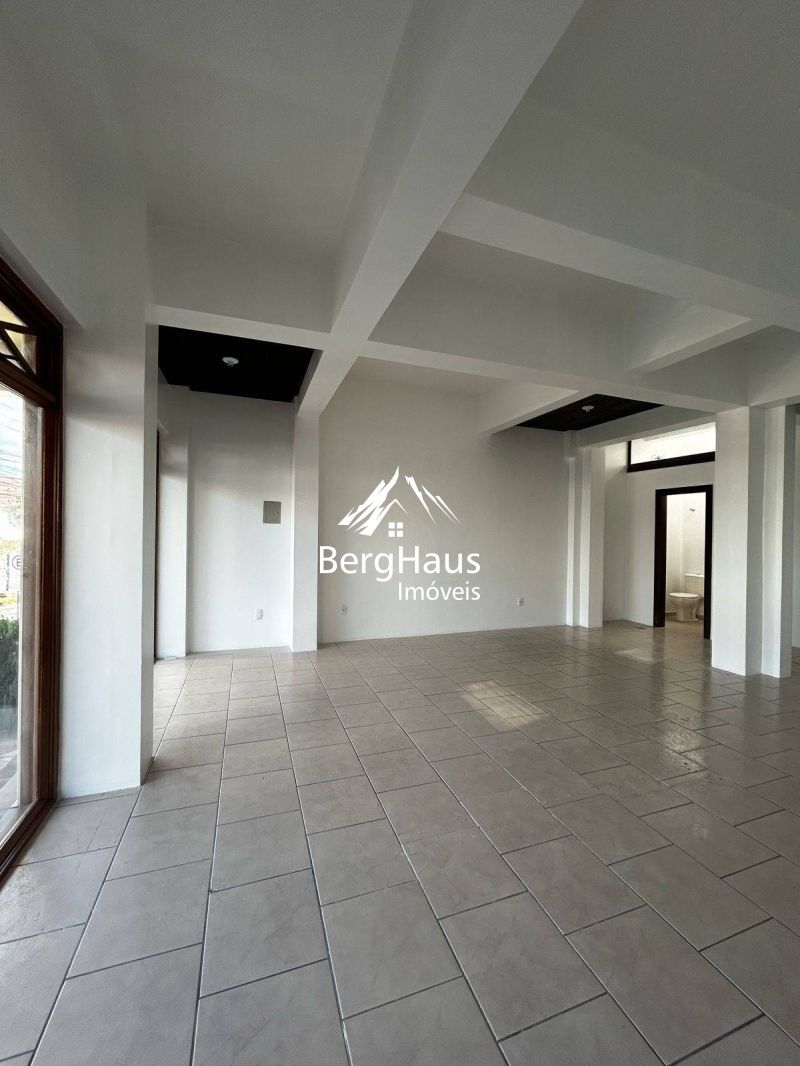 SALA COMERCIAL - CENTRO