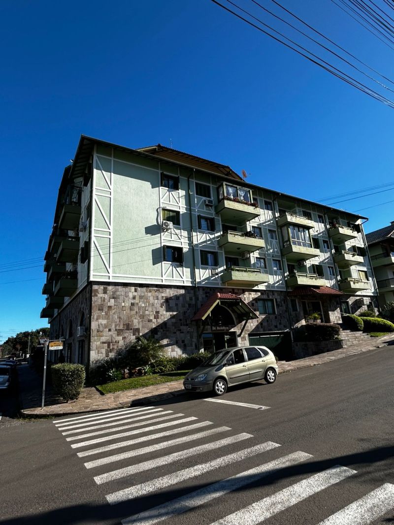 APARTAMENTO 2 DORMITRIOS - LOGRADOURO