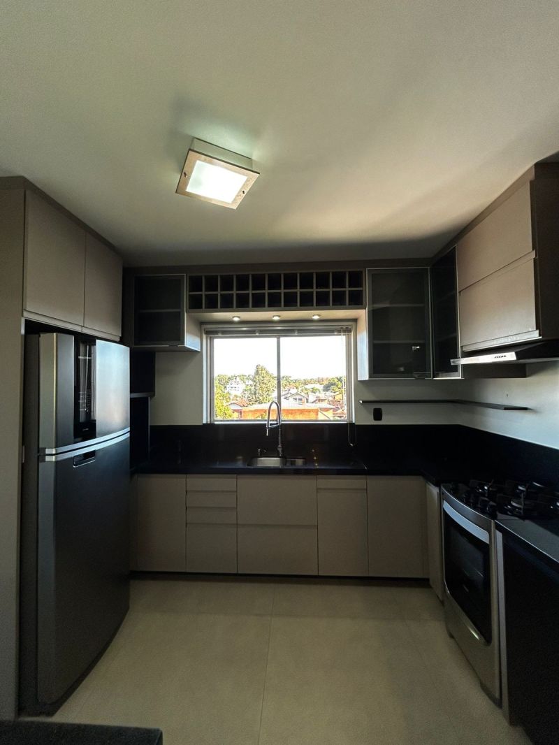 APARTAMENTO 2 DORMITRIOS - LOGRADOURO